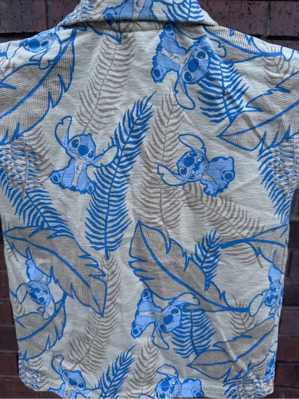Disney Stitch Boys Hawaiian Button Up Resort Shirt Size 4T Tropical Toddler EUC - Picture 5 of 6